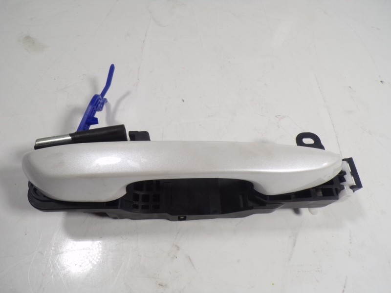 Recambio de maneta exterior trasera derecha para lexus ux (za10) 250h referencia OEM IAM 6920376011  