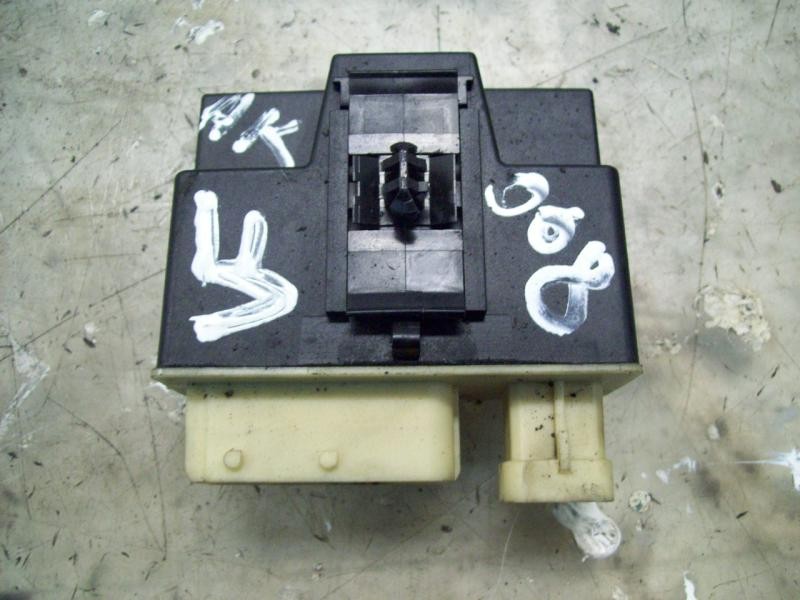 Recambio de caja precalentamiento para citroën xsara picasso 1.6 hdi 90 lx plus referencia OEM IAM   