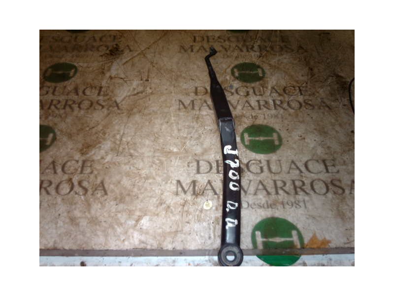 Recambio de brazo limpia delantero derecho para nissan primera berlina (p11) gx referencia OEM IAM   