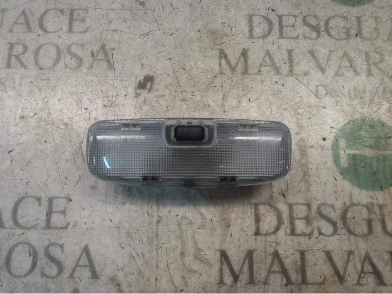 Recambio de piloto interior para ssangyong korando 2.9 tdi referencia OEM IAM   