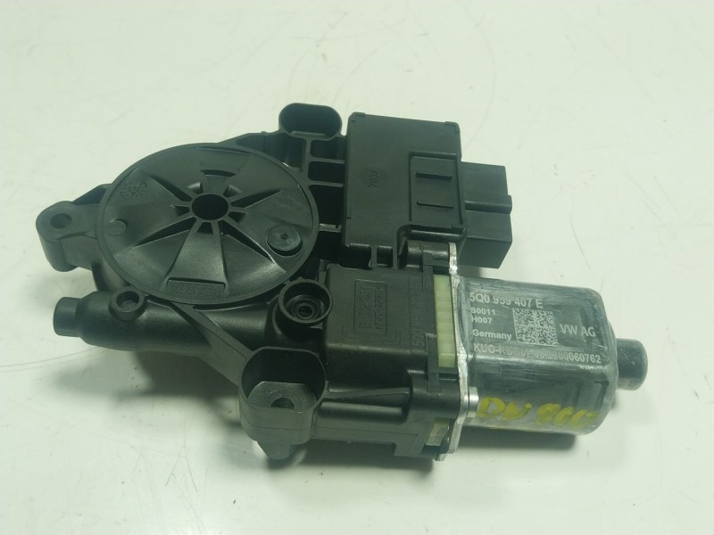 Recambio de motor elevalunas trasero izquierdo para volkswagen touran (5t1) 2.0 tdi referencia OEM IAM 5Q0959407E 5Q0959407E 
