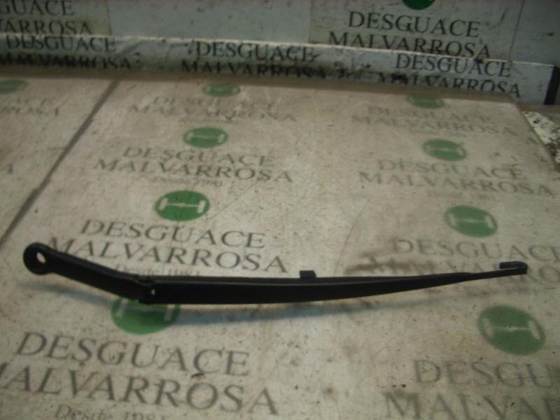 Recambio de brazo limpia delantero izquierdo para bmw serie 3 compact (e46) 320td referencia OEM IAM 61617003931  