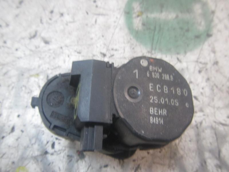 Recambio de motor apertura trampillas climatizador para bmw serie 5 berlina (e60) 525d referencia OEM IAM  69302989 