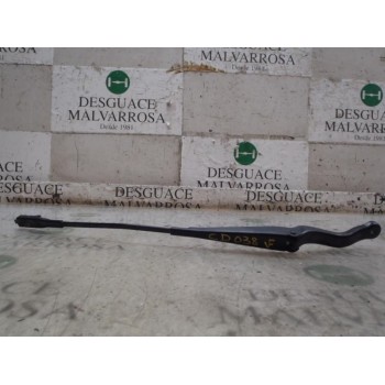 BRAZO LIMPIA DELANTERO DERECHO 