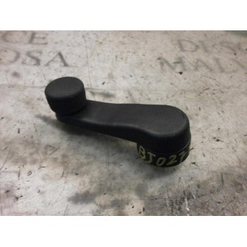 MANETA ELEVALUNAS TRASERA DERECHA 1M08375819B9 