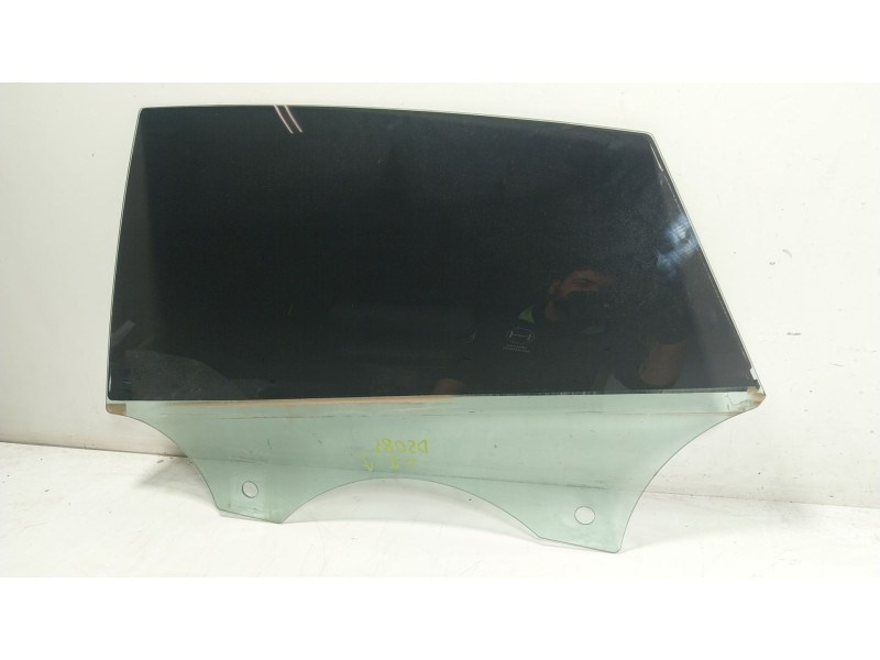 Recambio de cristal puerta trasero izquierdo para audi a5 sportback (8ta) 2.0 tdi referencia OEM IAM 8T8845205B  