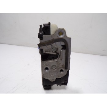 CERRADURA PUERTA TRASERA DERECHA 5K4839015AF 5K4839016AF 