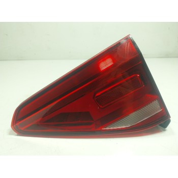 PILOTO TRASERO DERECHO INTERIOR 5TA945094D 5TA945094D 