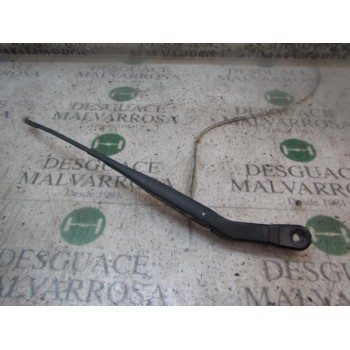 BRAZO LIMPIA DELANTERO DERECHO 