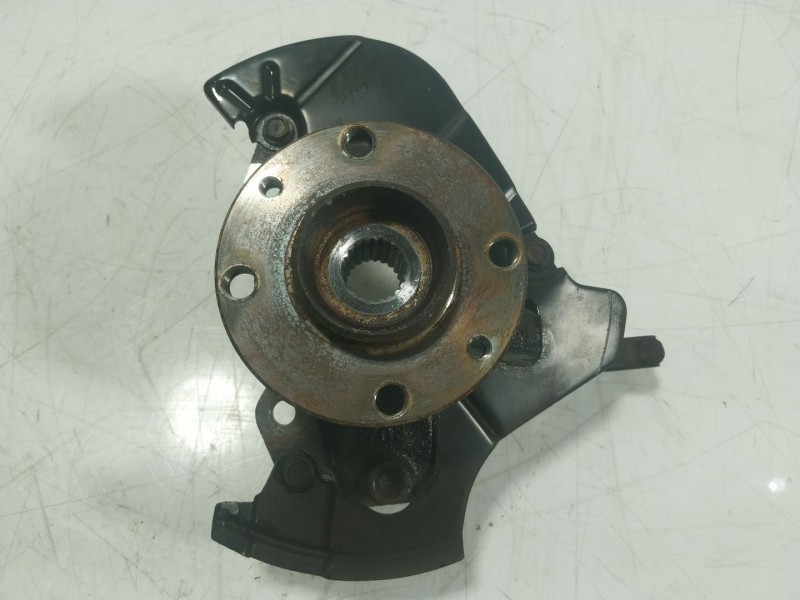 Recambio de mangueta delantera izquierda para ford ka (ru8) 1.2 referencia OEM IAM 2014017  