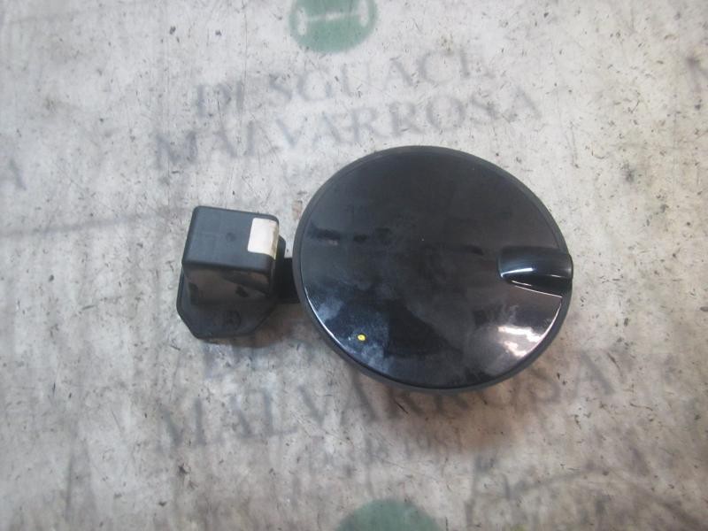 Recambio de tapa combustible para opel zafira b 1.9 16v cdti cat (z 19 dth / lrd) referencia OEM IAM   