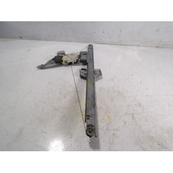 ELEVALUNAS DELANTERO DERECHO A0068205542 