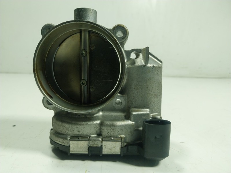 Recambio de caja mariposa para maserati levante 3.0 v6 twinturbo cat referencia OEM IAM  754302110 