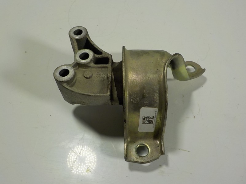 Recambio de soporte motor derecho para fiat nuova 500 (150) 1.2 cat referencia OEM IAM 51792716  