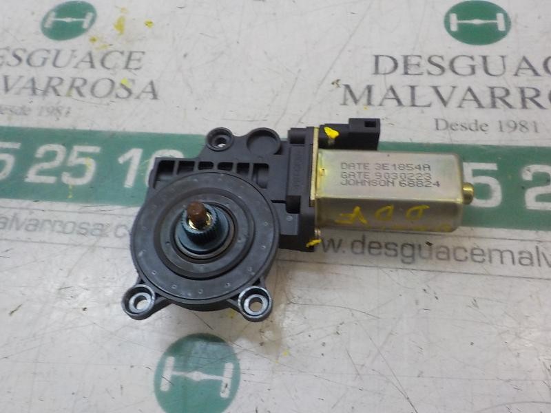 Recambio de motor elevalunas delantero derecho para ford fiesta (cbk) 1.4 tdci cat referencia OEM IAM   