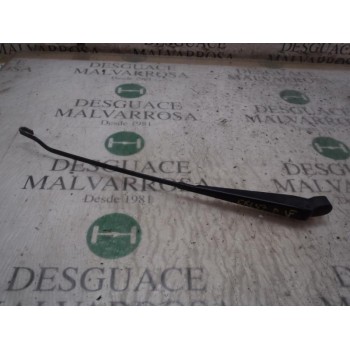 BRAZO LIMPIA DELANTERO DERECHO 