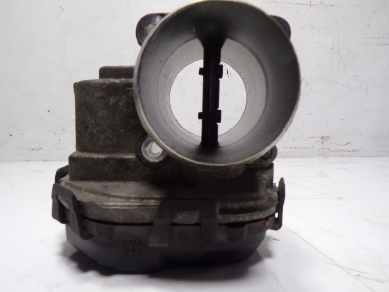 Recambio de caja mariposa para ford focus lim. 1.5 tdci cat referencia OEM IAM 1869492 VV29039645 VV29039645