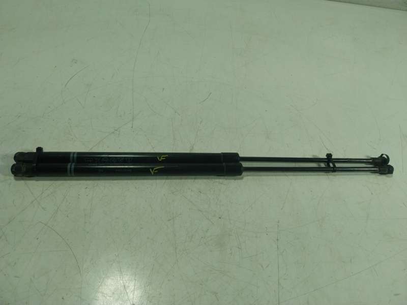 Recambio de amortiguadores maletero / porton para volkswagen golf viii (cd1, da1) 1.0 tsi referencia OEM IAM 5H6827550K 5H682755