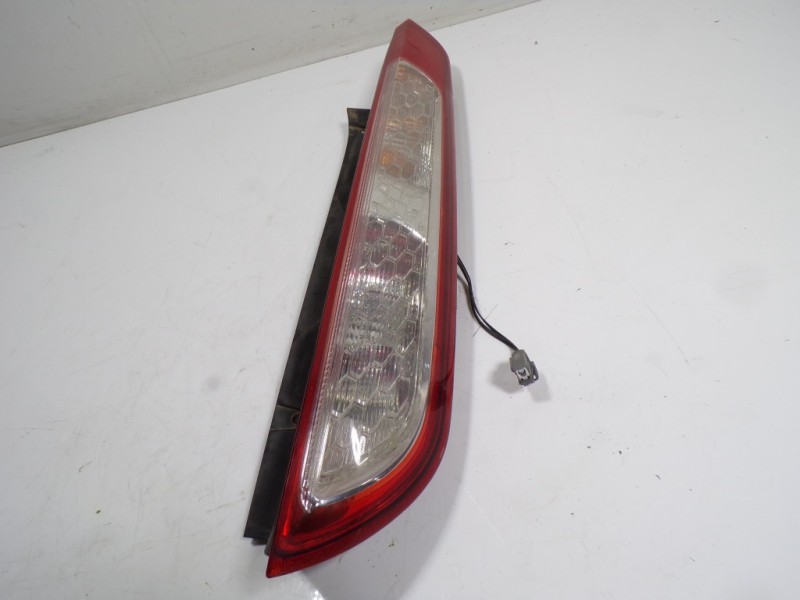 Recambio de piloto trasero derecho para ford focus lim. (cb4) 1.6 tdci cat referencia OEM IAM   