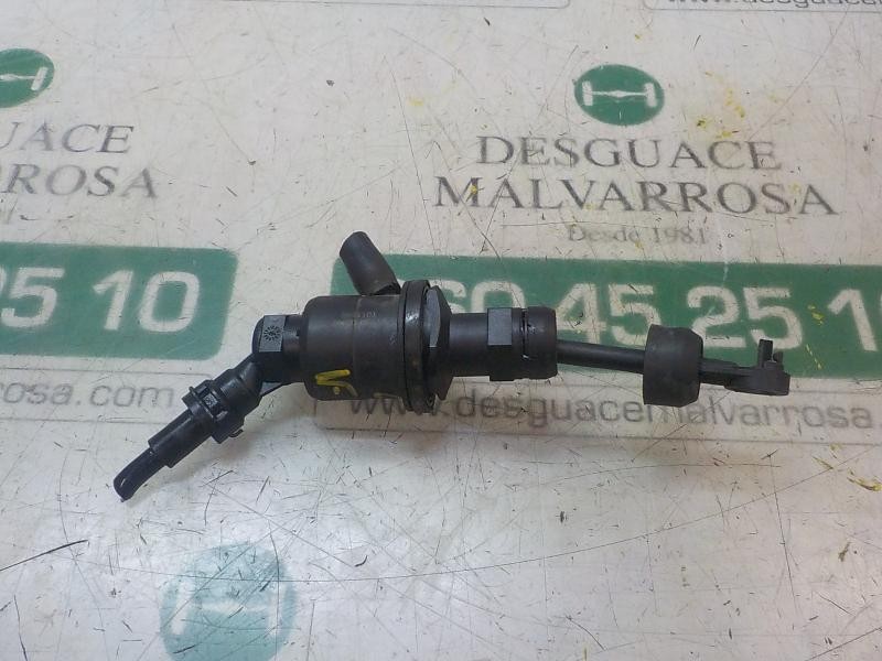 Recambio de bomba embrague para nissan note (e11e) 1.5 dci turbodiesel cat referencia OEM IAM 306101KA1A  