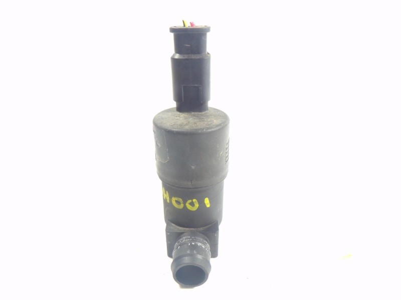 Recambio de bomba limpia para peugeot 208 1.2 12v e-vti referencia OEM IAM 643475 9641553980 