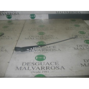 BRAZO LIMPIA DELANTERO DERECHO 