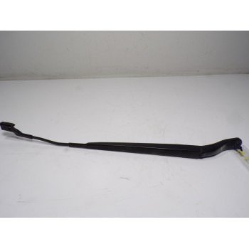 BRAZO LIMPIA DELANTERO DERECHO 1640636680 