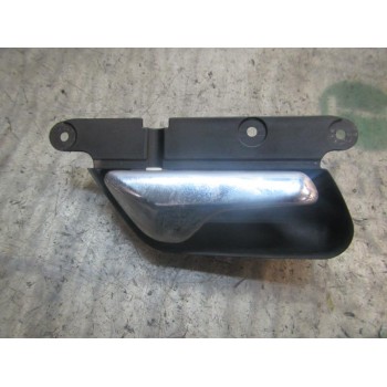 MANETA INTERIOR TRASERA DERECHA A1407600261 