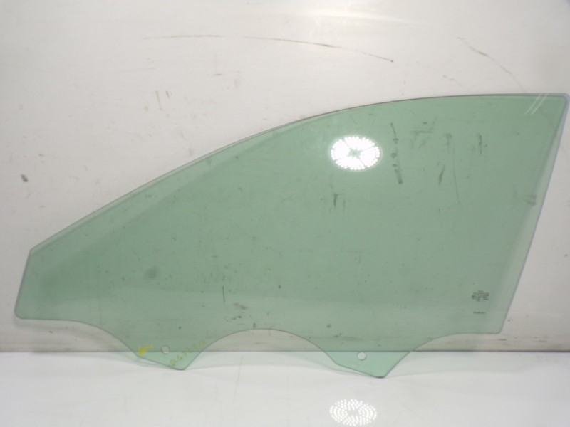 Recambio de cristal puerta delantero izquierdo para seat leon sportstourer (kl8) xcellence referencia OEM IAM 5FA845201A  