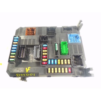 CAJA RELES / FUSIBLES 1611427780 9819849680 