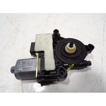 MOTOR ELEVALUNAS TRASERO DERECHO 5Q0959812E 5Q0959811E 0130822725