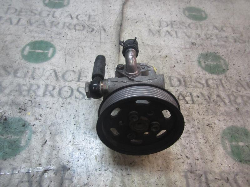 Recambio de bomba direccion para volkswagen golf iv berlina (1j1) básico referencia OEM IAM   