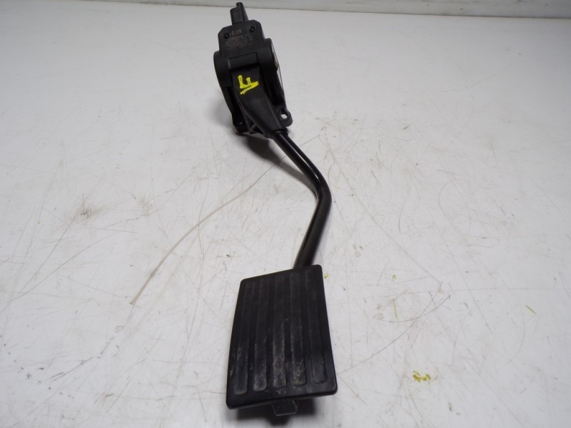 Recambio de potenciometro pedal para peugeot 508 sw 1.6 blue-hdi fap referencia OEM IAM 1601EP 9686212980 