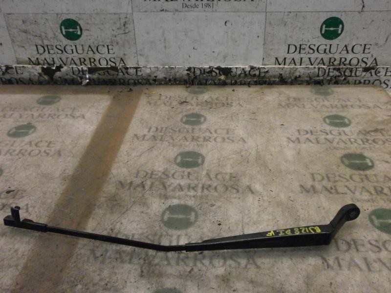 Recambio de brazo limpia delantero izquierdo para peugeot 407 confort referencia OEM IAM 6429X4  