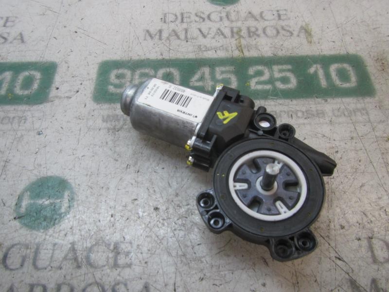 Recambio de motor elevalunas delantero derecho para nissan qashqai (j10) 1.6 16v cat referencia OEM IAM 80770JD00A  