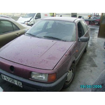 VOLKSWAGEN PASSAT BERLINA (312)