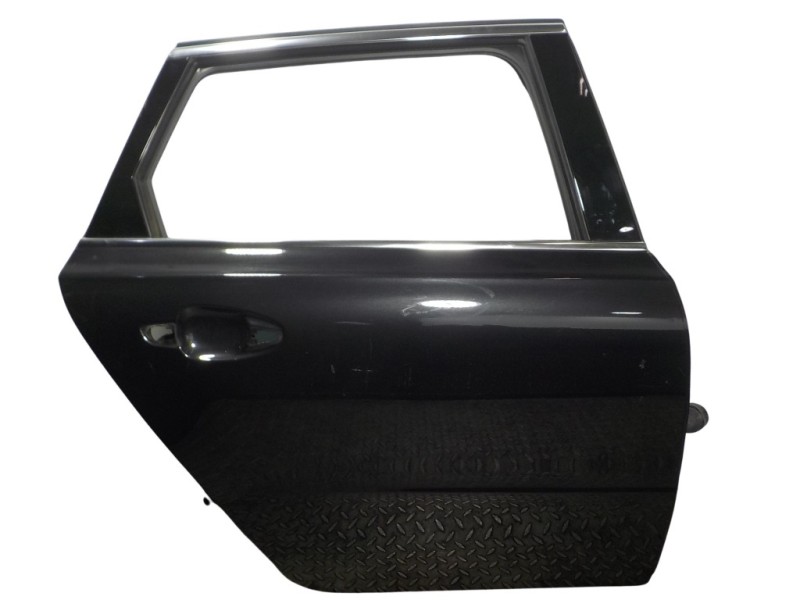 Recambio de puerta trasera derecha para peugeot 508 sw 1.6 blue-hdi fap referencia OEM IAM 9008Y0  