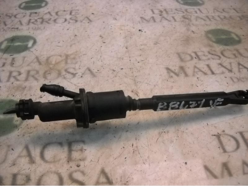 Recambio de bomba embrague para peugeot 307 berlina (s2) xr referencia OEM IAM   