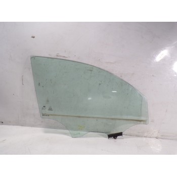 CRISTAL PUERTA DELANTERO DERECHO 82420D7020 