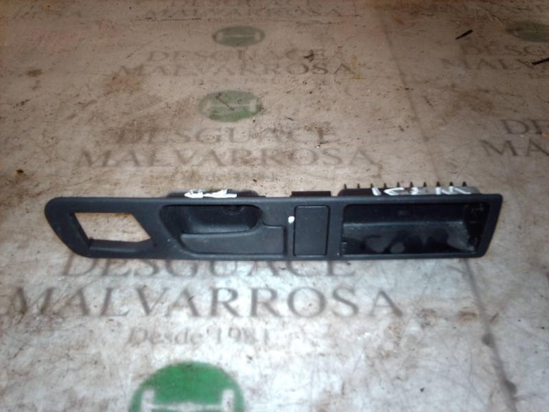 Recambio de maneta interior trasera derecha para bmw serie 5 berlina (e34) 524td referencia OEM IAM 51228137388  