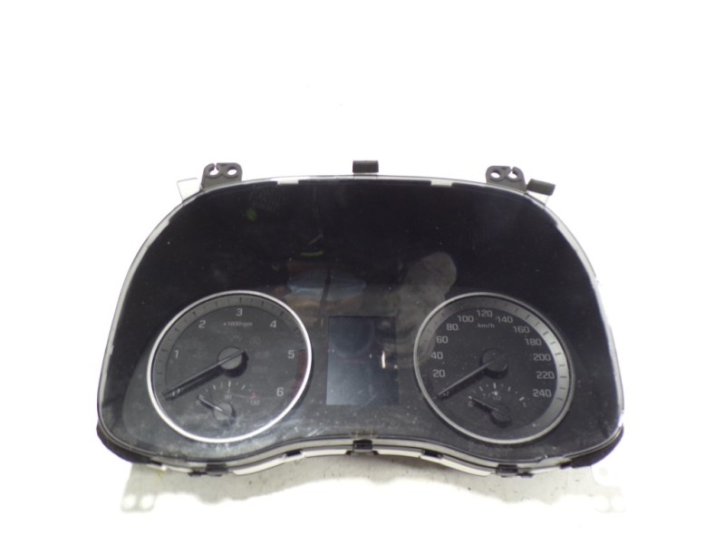 Recambio de cuadro instrumentos para hyundai tucson essence bluedrive 2wd referencia OEM IAM 94003D7730 94003D7730 