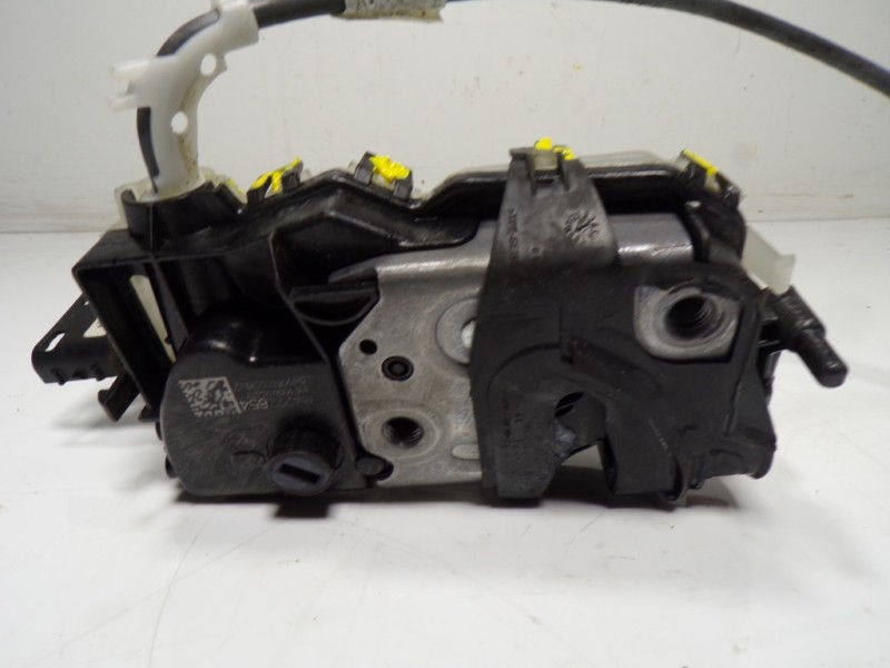 Recambio de cerradura puerta trasera izquierda para opel corsa f 1.2 referencia OEM IAM  16944417 