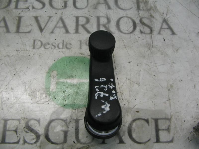 Recambio de maneta elevalunas delantera derecha para volkswagen polo berlina (6n1) 1.05 referencia OEM IAM   