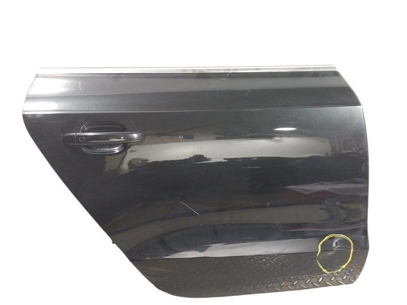 Recambio de puerta trasera derecha para audi a5 sportback (8ta) 2.0 tdi referencia OEM IAM 8T8833052D  