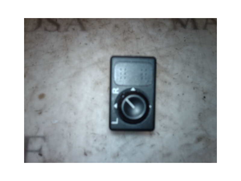 Recambio de mando retrovisor para nissan primera berlina (p11) elegance referencia OEM IAM   