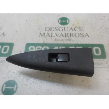 MANDO ELEVALUNAS TRASERO DERECHO 829609U10B 