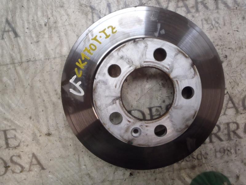 Recambio de disco freno trasero para seat ibiza st (6j8) 1.2 tsi referencia OEM IAM 1J0615601P  