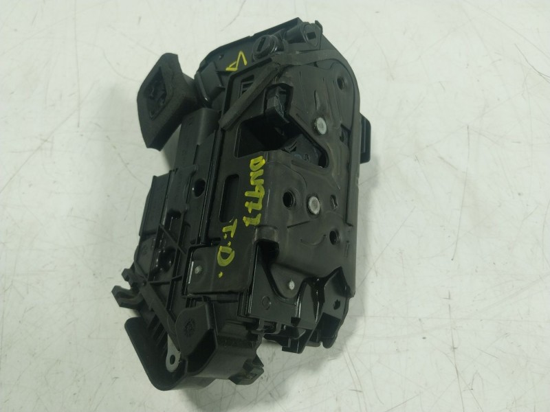 Recambio de cerradura puerta trasera derecha para volkswagen golf viii (cd1, da1) 1.0 tsi referencia OEM IAM 5TA839016L 5TA83901