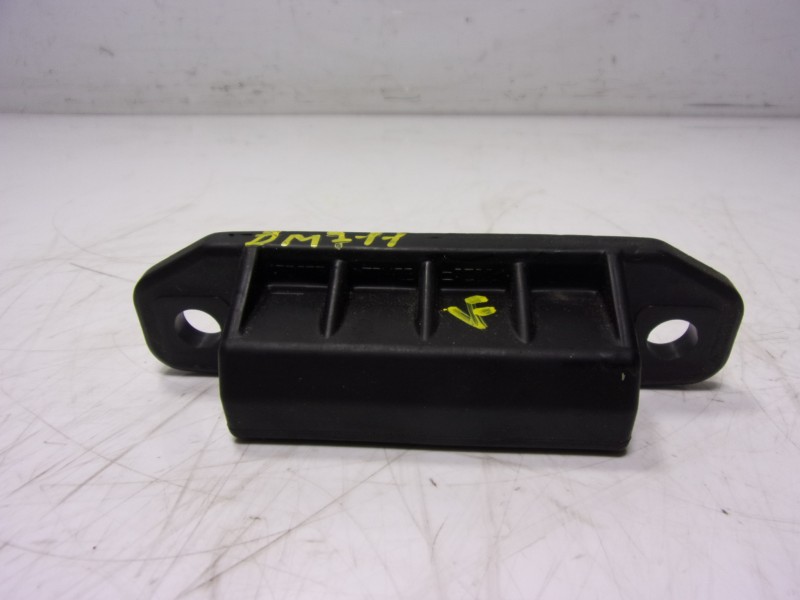 Recambio de maneta porton para toyota yaris 1.5 vvti hev referencia OEM IAM 7481113010C2 2391F36 