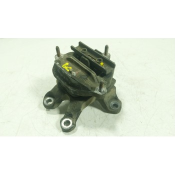 SOPORTE MOTOR IZQUIERDO 8K0399151CL 